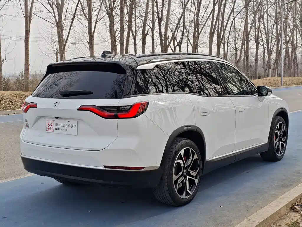 NIO NIO ES8