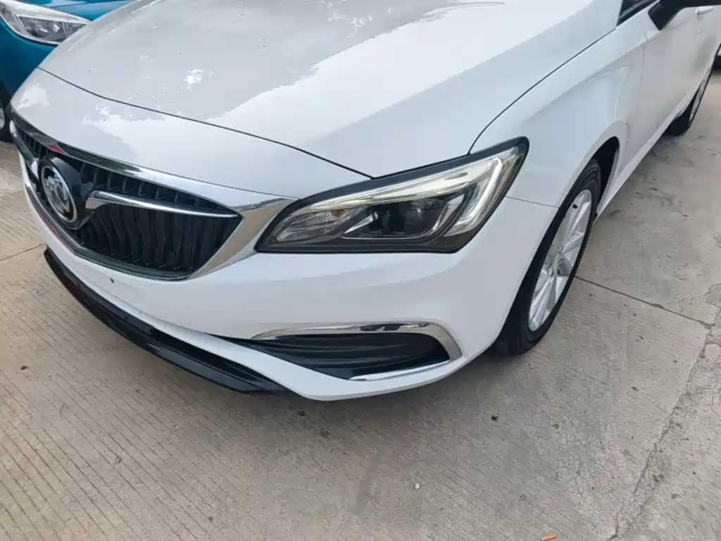 Buick Verano — миниатюра 24