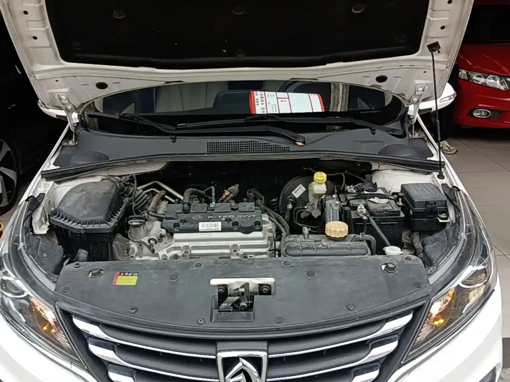 Baojun 310W — миниатюра 20