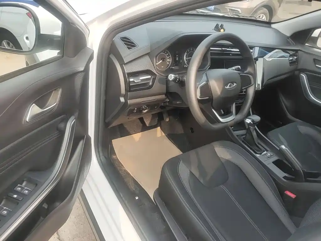 Chery Tiggo 3x — миниатюра 16