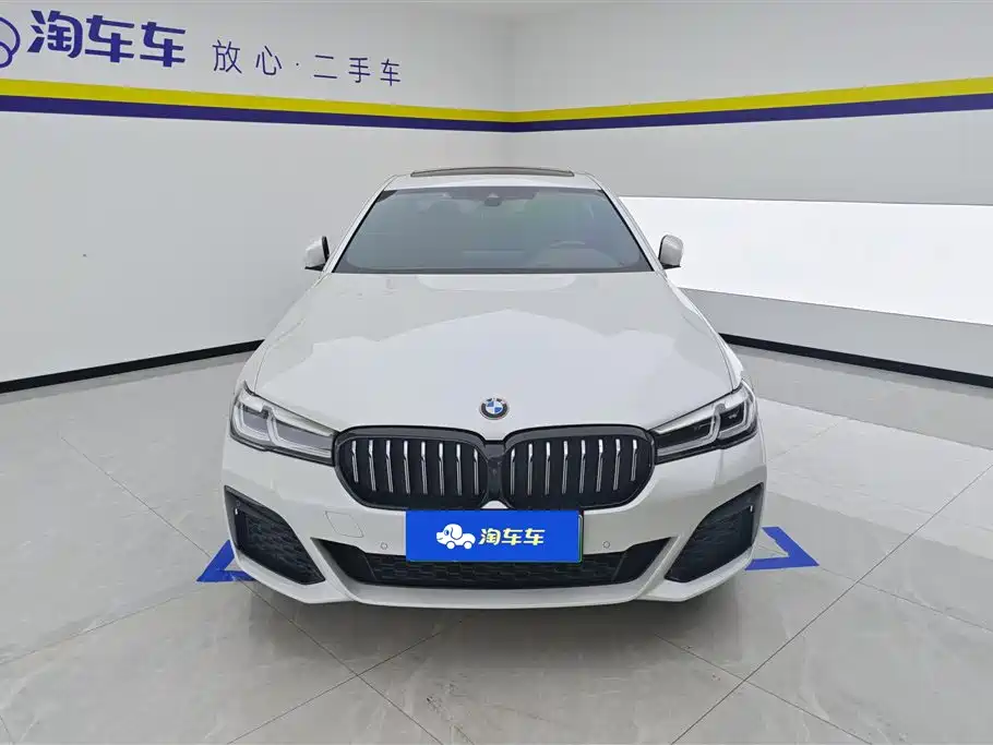 BMW 5 Series 5 2022 535Le M Sport