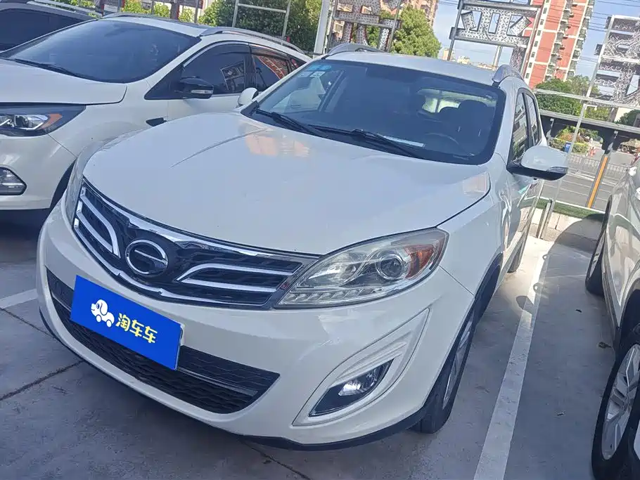 GAC Motor Trumpchi GS5 2015