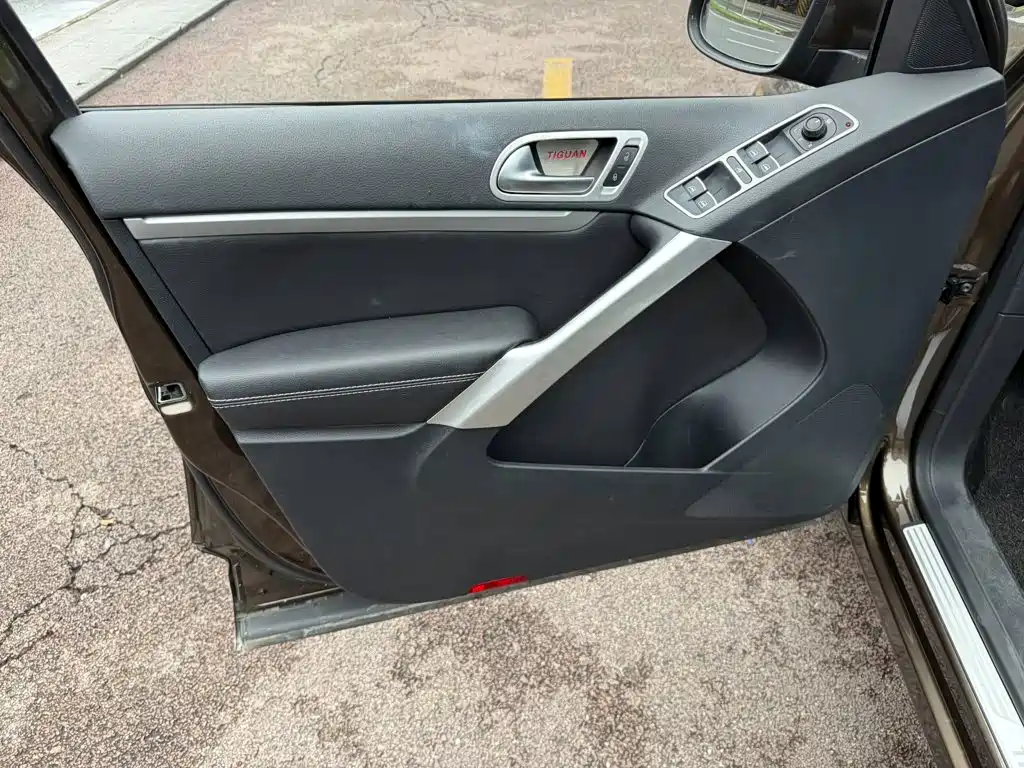 Volkswagen Tiguan — миниатюра 6