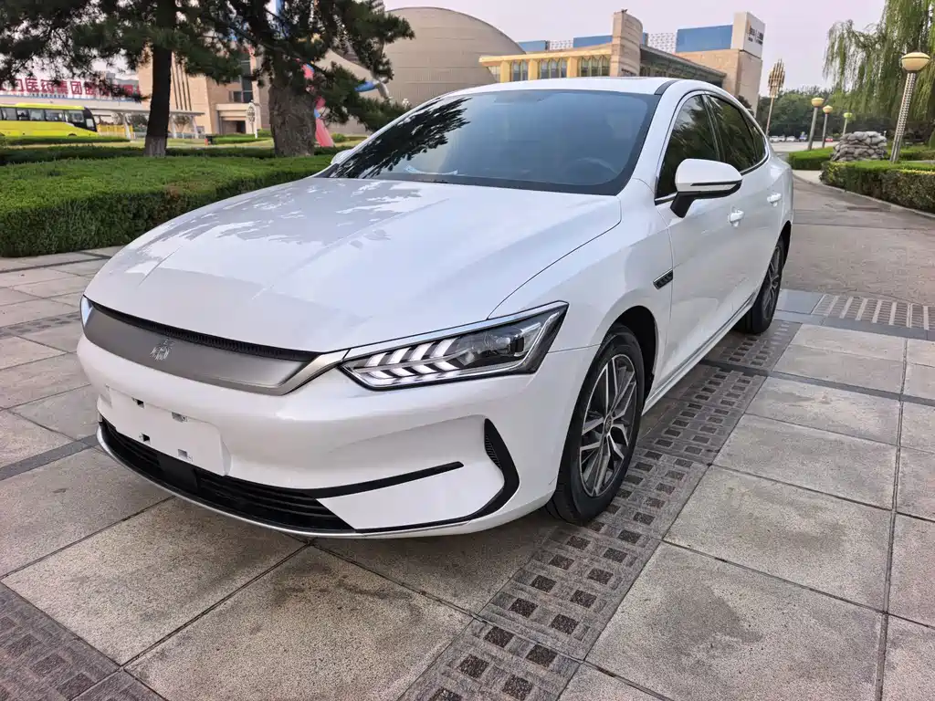 BYD Qin PLUS — миниатюра 3