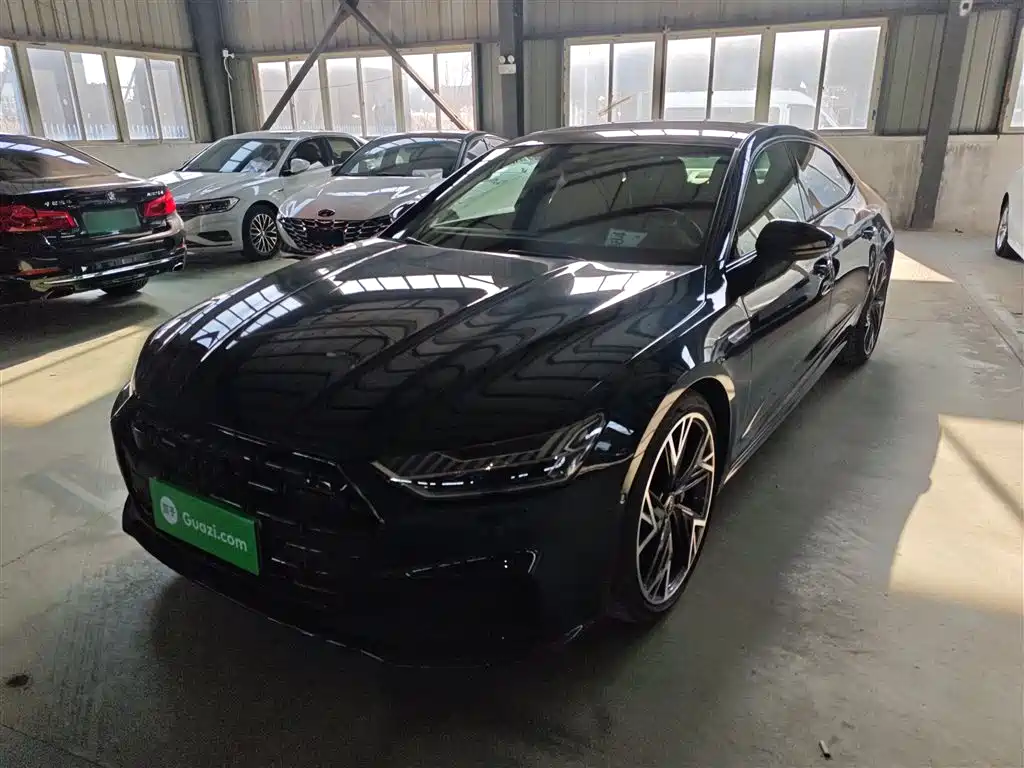 Audi A7L 2022