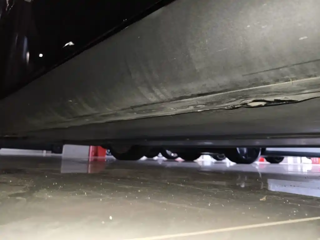 Tesla Model Y — миниатюра 22