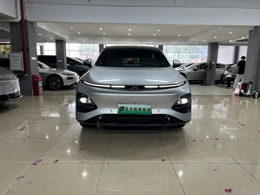 XPeng G6 — миниатюра 2