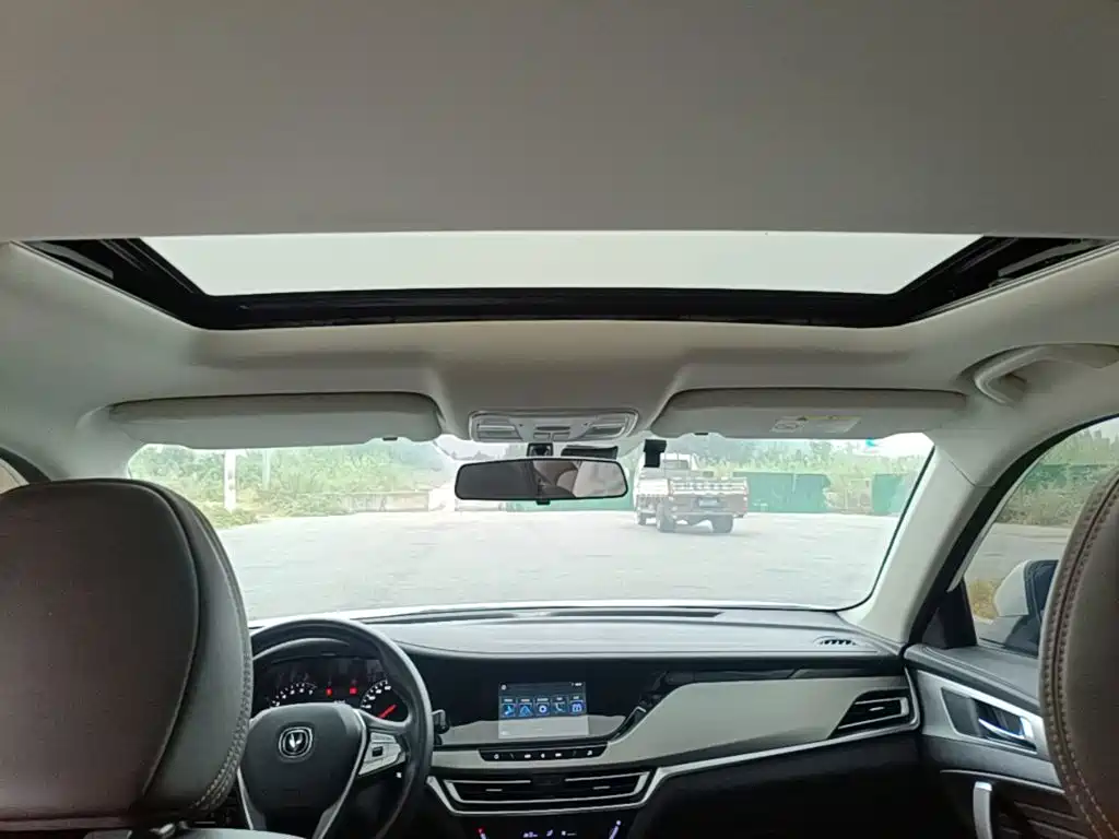 Changan CS35PLUS — миниатюра 18