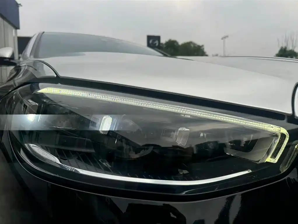 Mercedes-Benz S-Class — миниатюра 20