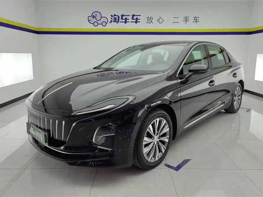 Hongqi HONGQI E QM5