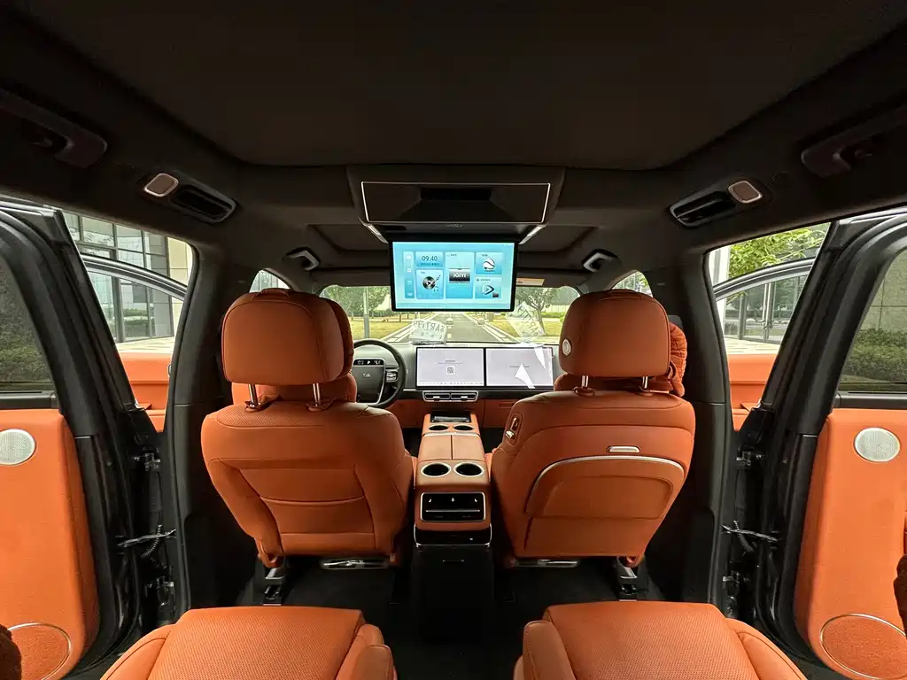 Li Auto Li L8 — миниатюра 18