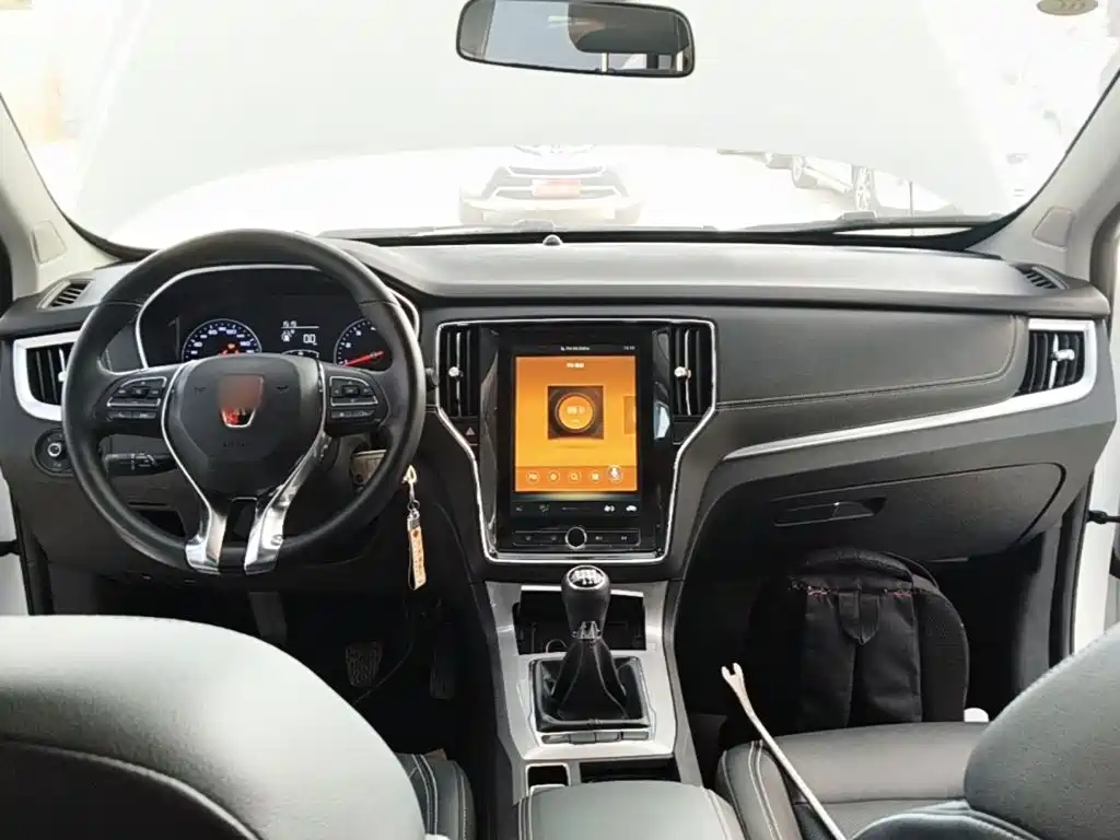 Roewe RX5 — миниатюра 10