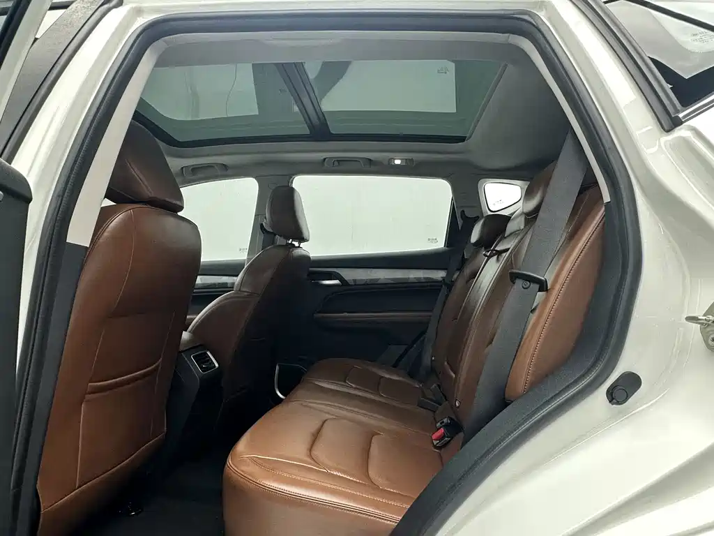 Geely Vision X6 — миниатюра 5