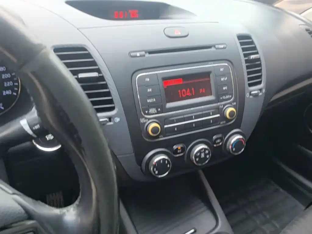 Kia K3 — миниатюра 13