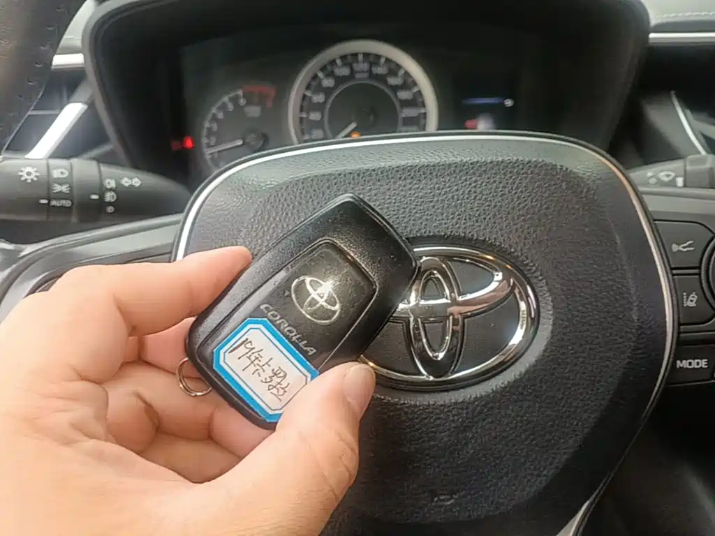 Toyota Corolla — миниатюра 9