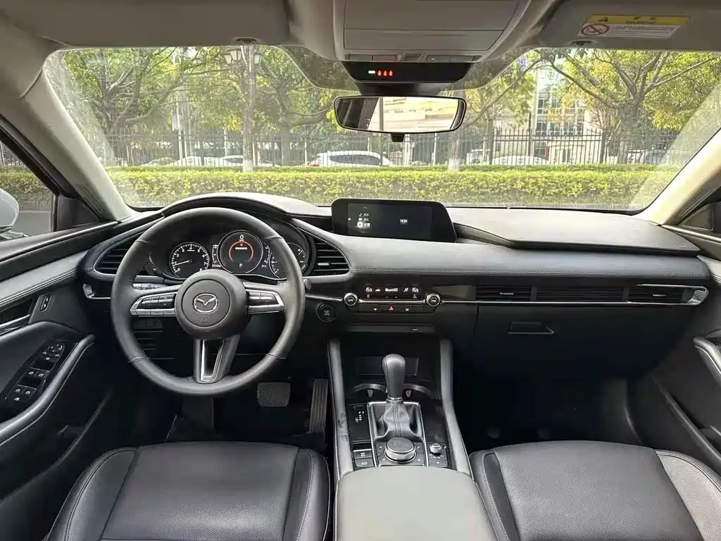 Mazda 3 Axela — миниатюра 6