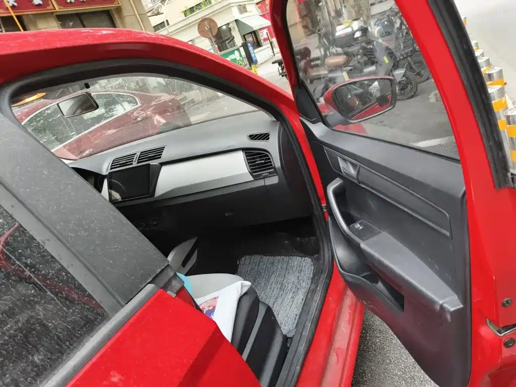 Skoda Fabia — миниатюра 18