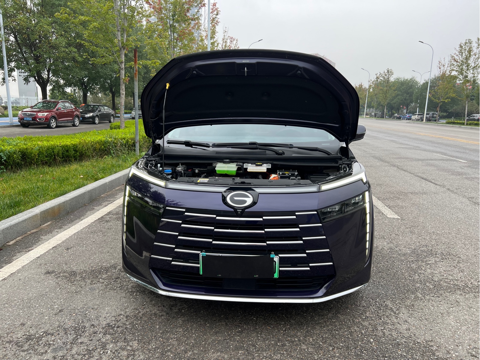 GAC Motor Trumpchi E8 PHEV — миниатюра 16