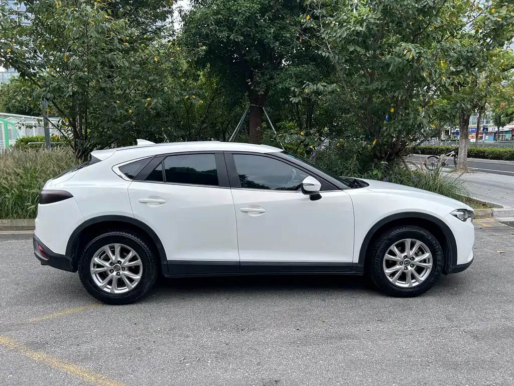 Mazda CX-4 — миниатюра 4