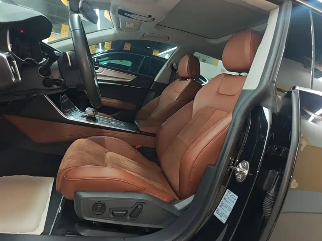 Audi A7L — миниатюра 15