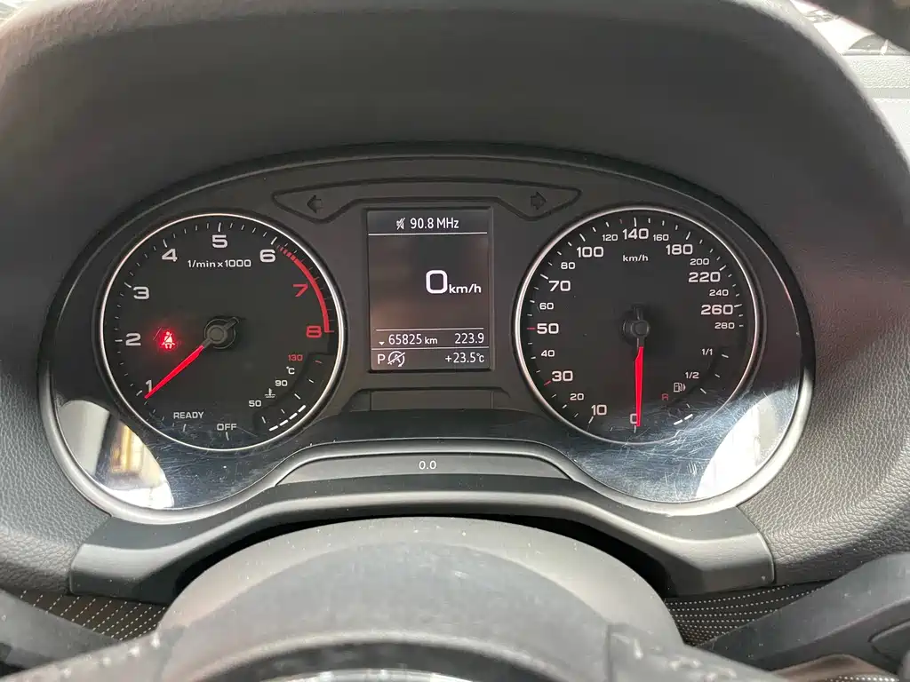 Audi Q2L — миниатюра 16
