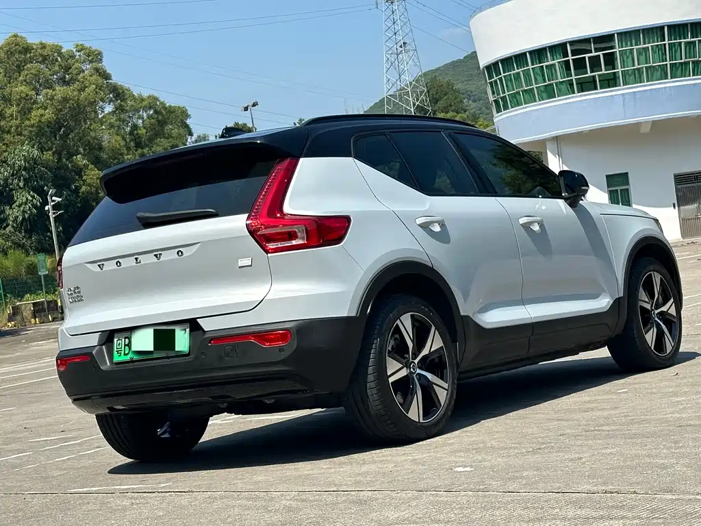 Volvo XC40 NEV — миниатюра 12