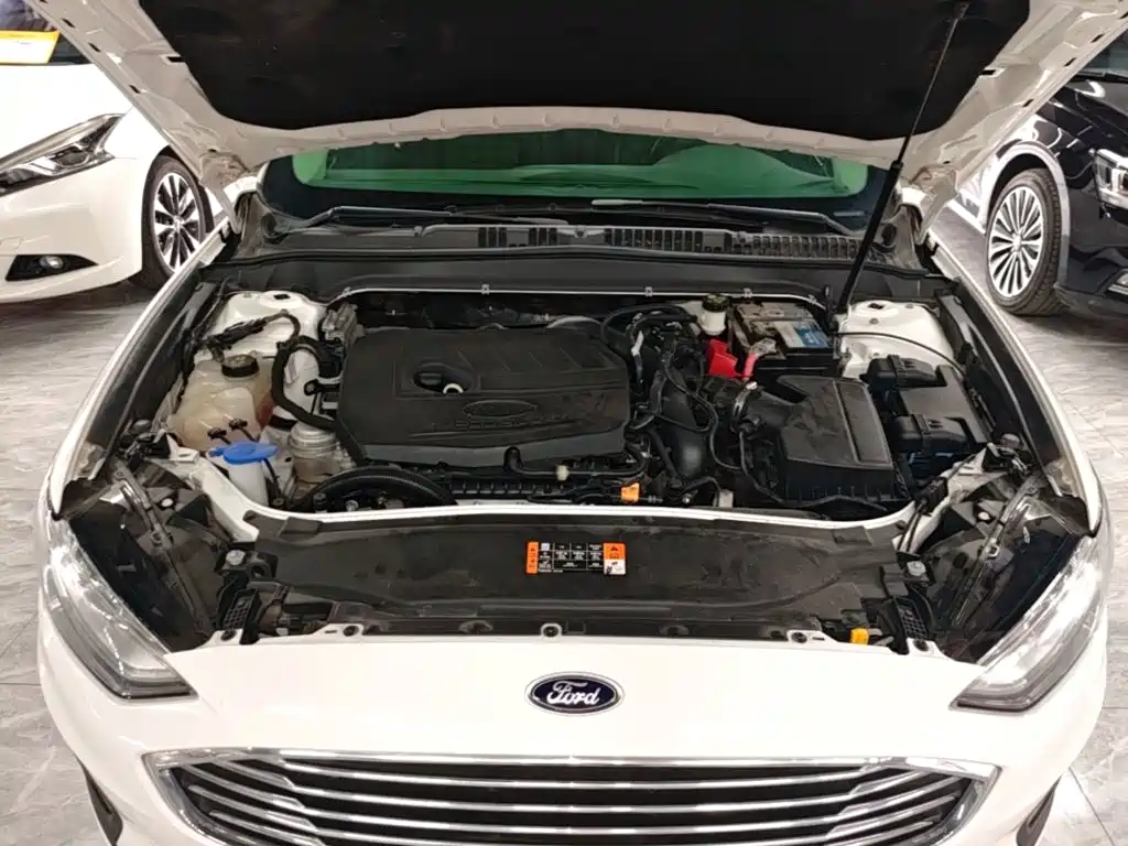 Ford Mondeo — миниатюра 20