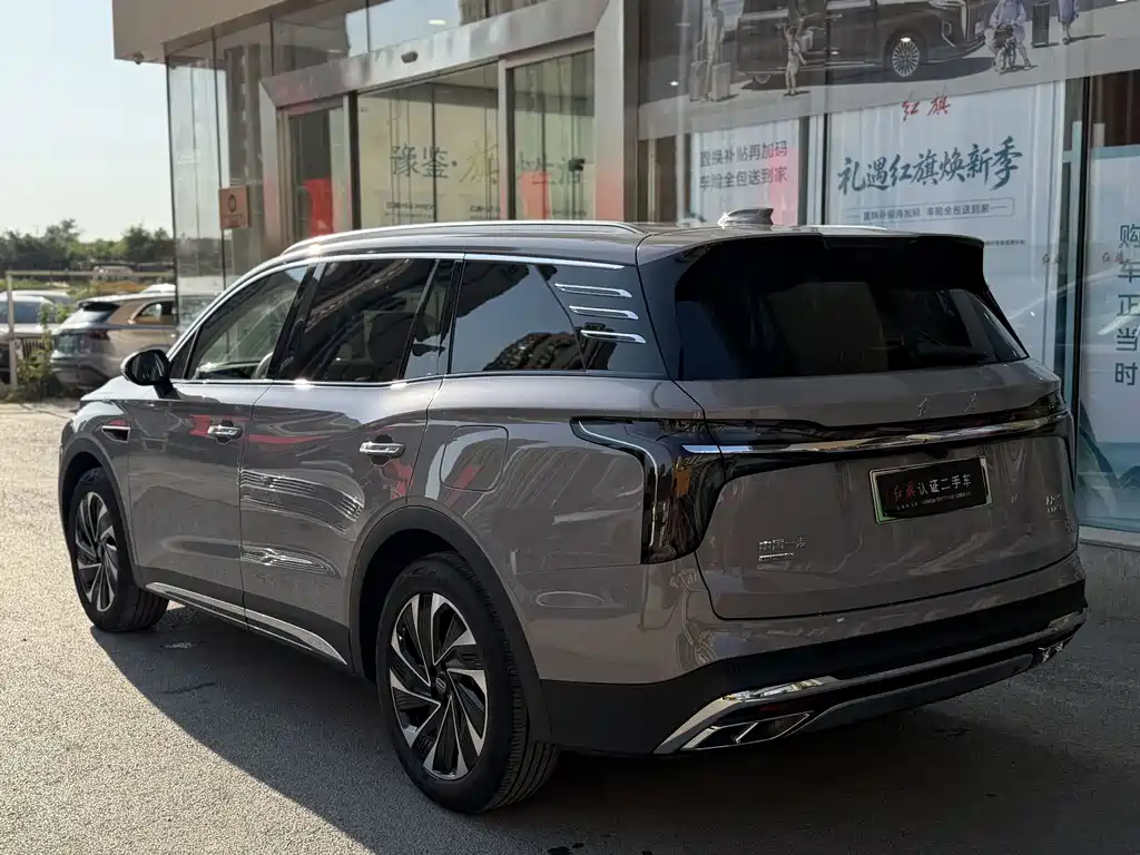 Hongqi Hongqi HS7 PHEV — миниатюра 16