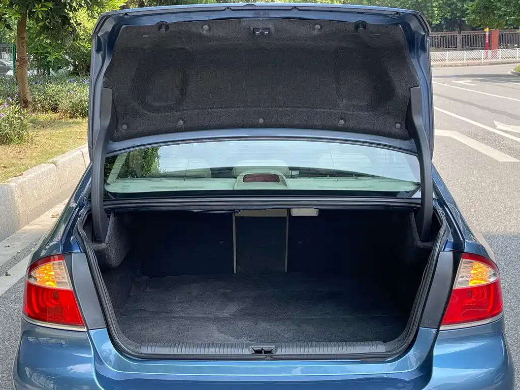 Subaru Legacy — миниатюра 17