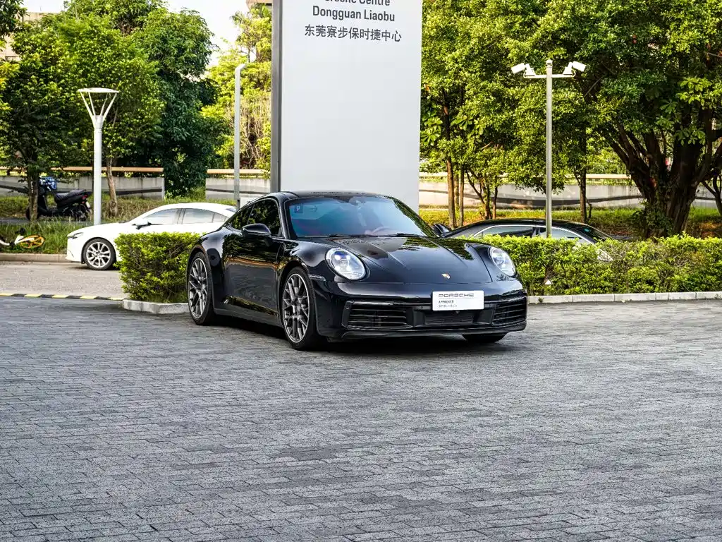 Porsche 911