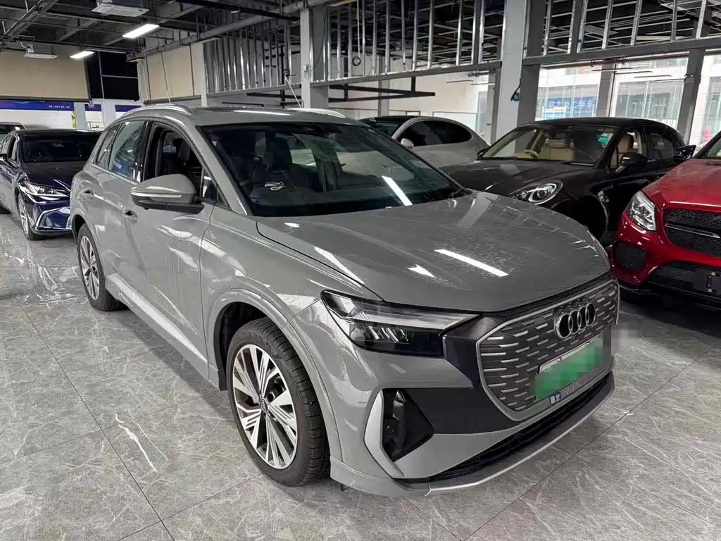 Audi Q4 e-tron — миниатюра 6
