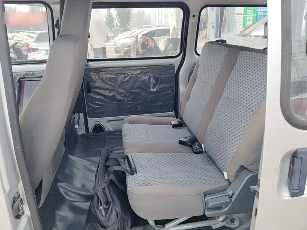 Wuling Zhiguang — миниатюра 17