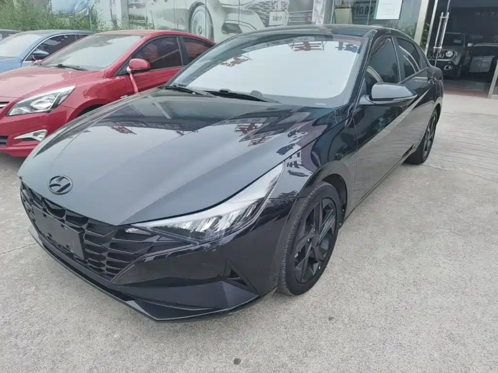 Hyundai Elantra — миниатюра 2