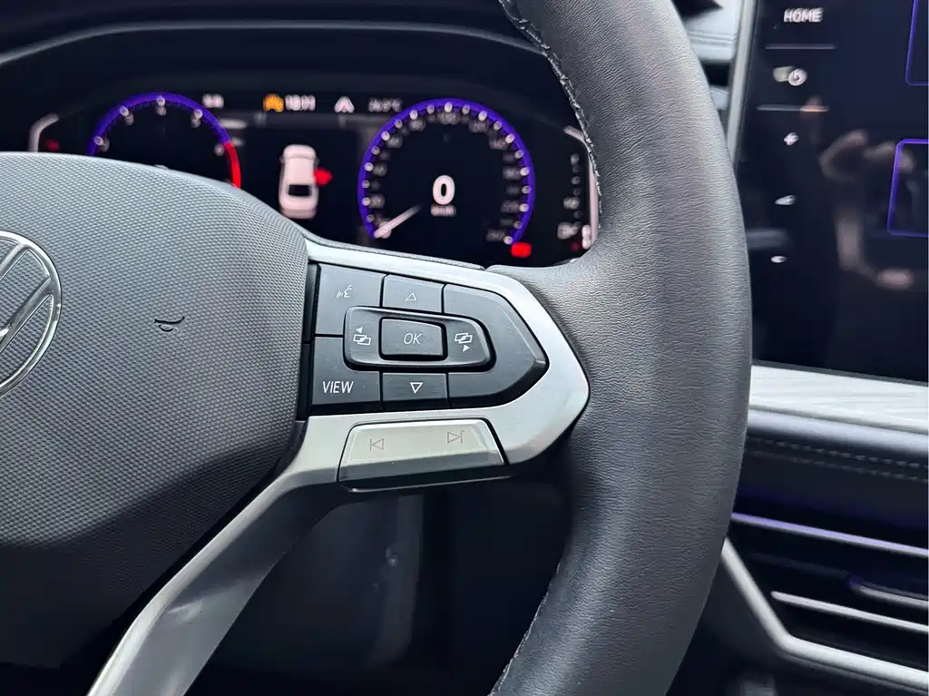 Volkswagen Sagitar 2023 300TSI DSG