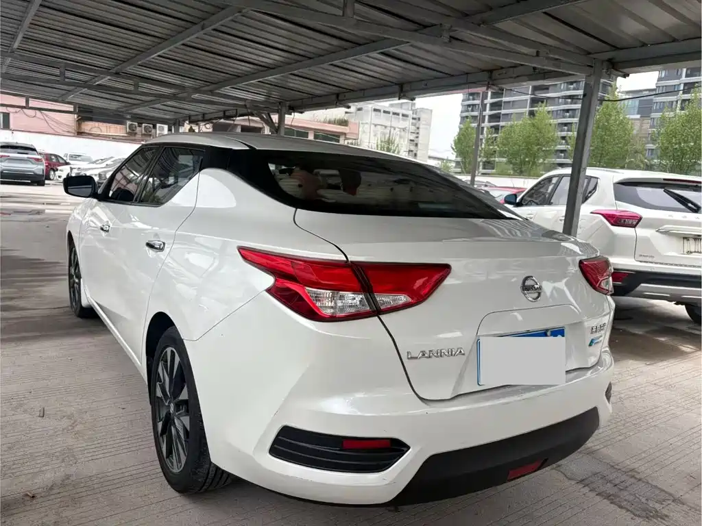 Nissan Bluebird 2019 1.6L CVT VI
