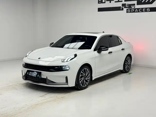 2023 Lynk & Co 03