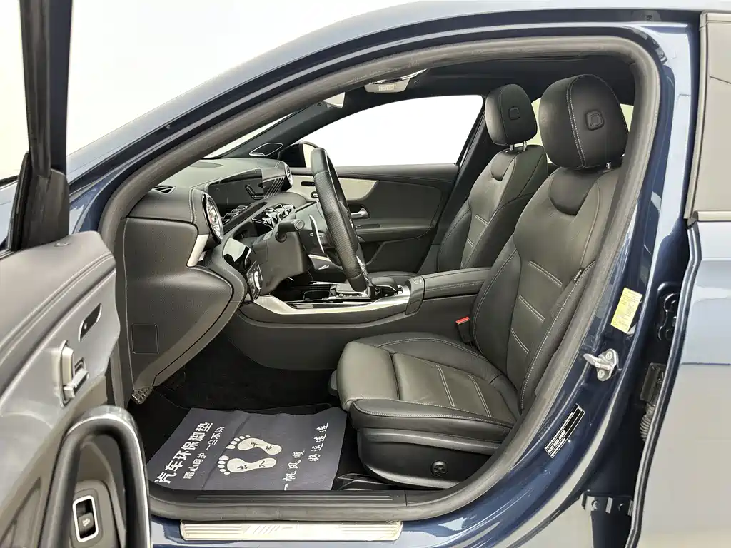 Mercedes-Benz A-Class AMG — миниатюра 6