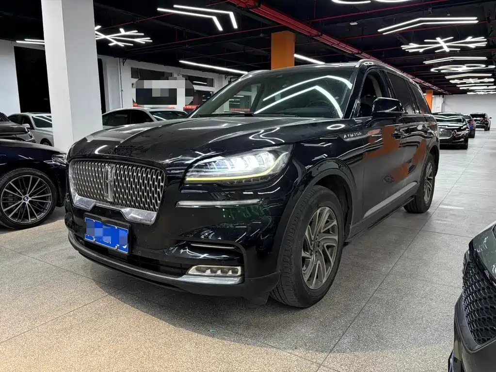 Lincoln Aviator 2021