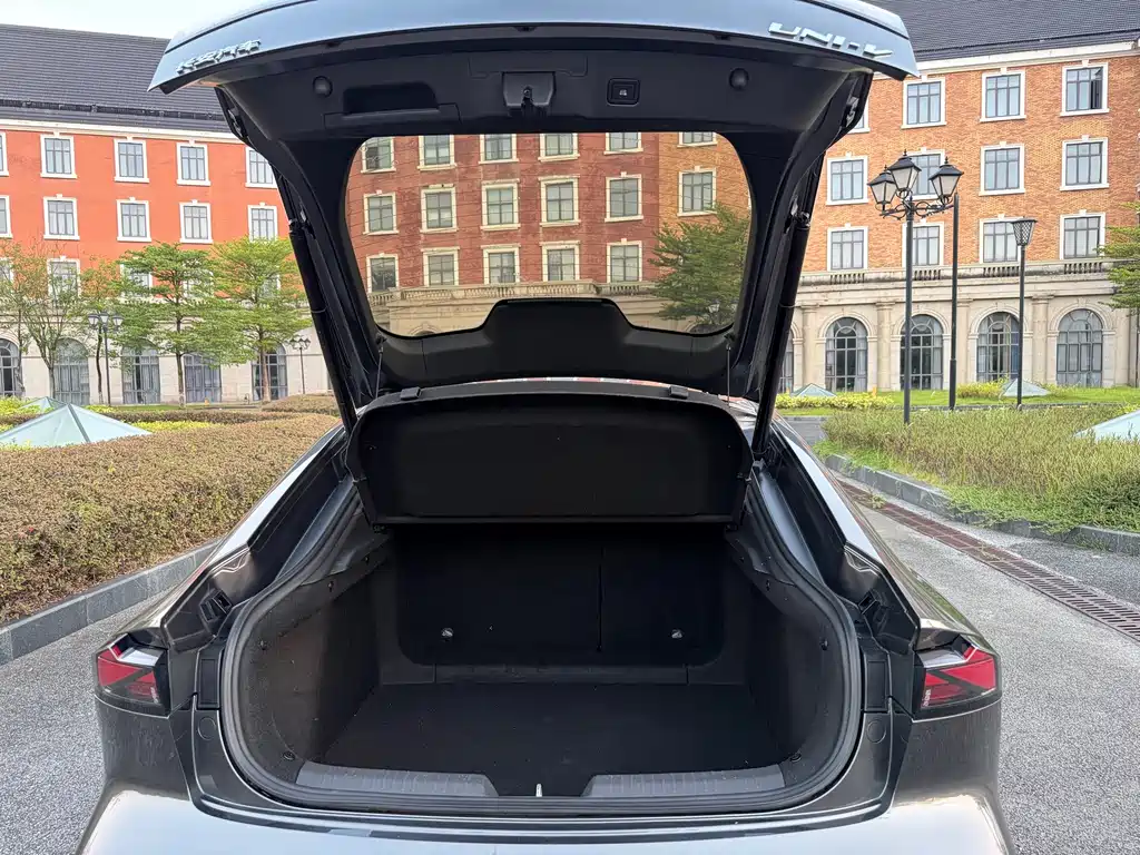 Changan UNI-V — миниатюра 16