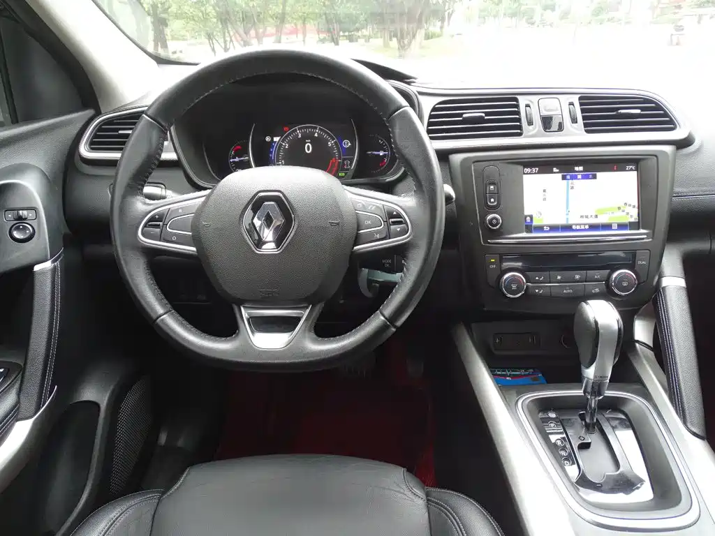 Renault Kadjar — миниатюра 19