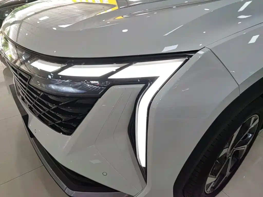 Geely Boyue L — миниатюра 24