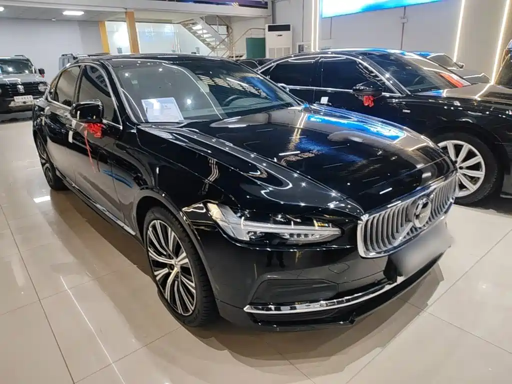 Volvo S90 — миниатюра 4