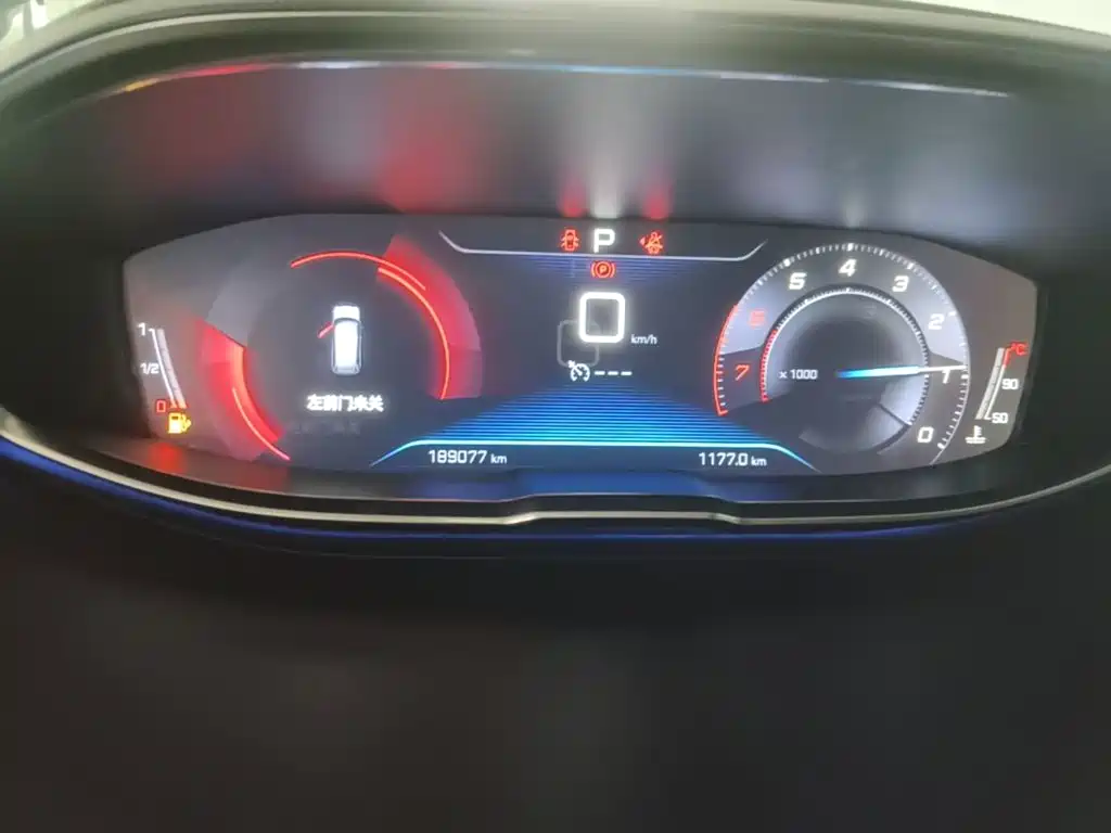 Peugeot 5008 — миниатюра 12