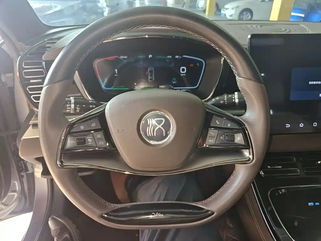 BYD Han — миниатюра 11