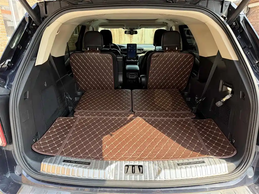 Ford Explorer — миниатюра 20