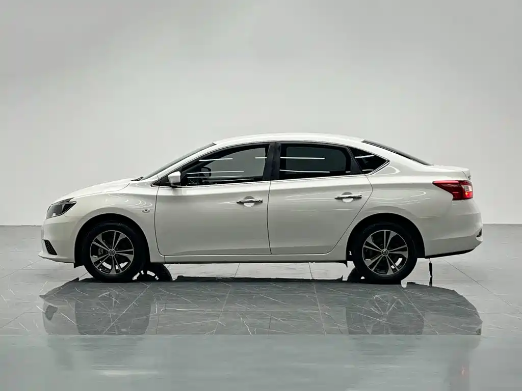 Nissan Sylphy — миниатюра 3