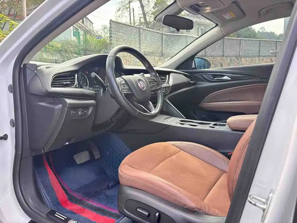 Buick Regal — миниатюра 4