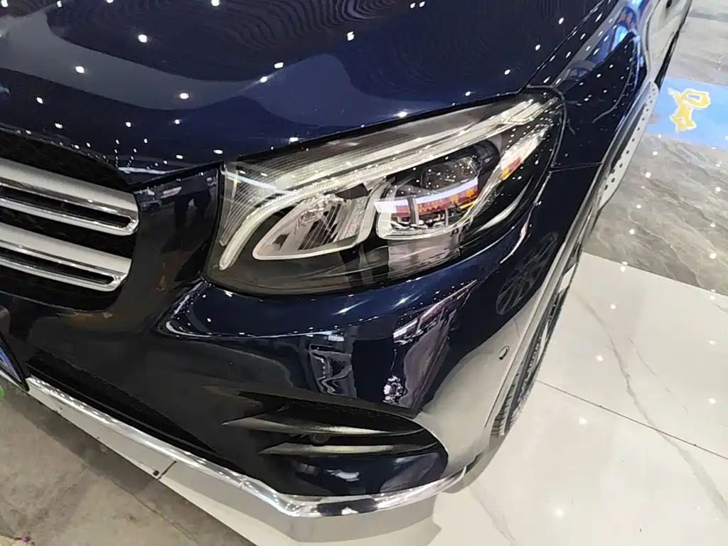 Mercedes-Benz GLC — миниатюра 24