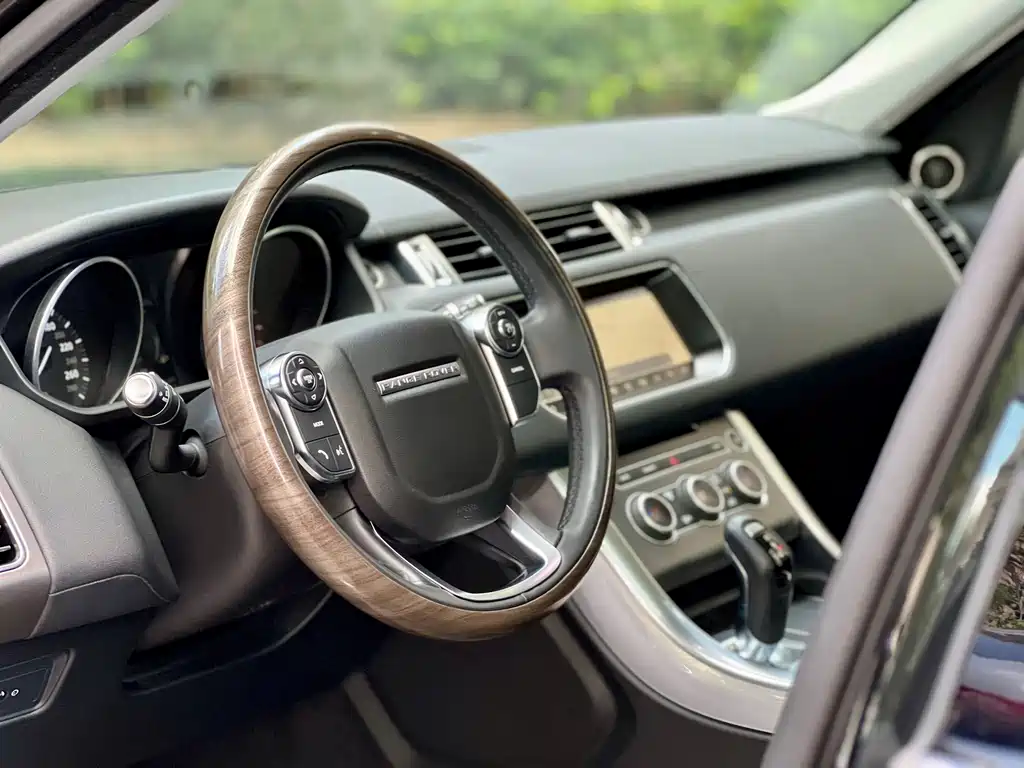 Land Rover Sport — миниатюра 22