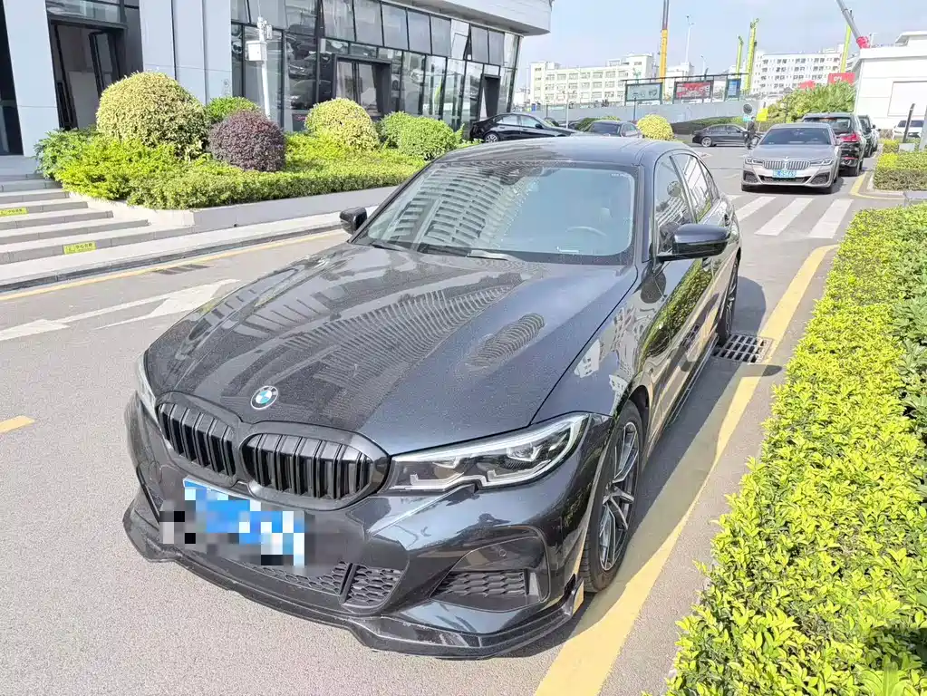 BMW 3 Series 2021